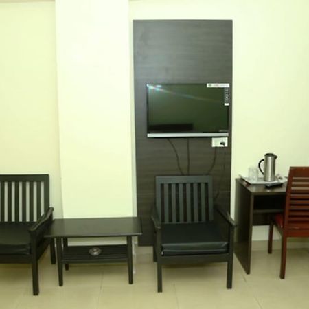 Hotel Sri Srinivasa Residency Kadapa Exteriér fotografie